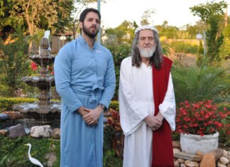 INRI É A DIREÇÃO – Versão mística de “Friday”, de Rebecca Black