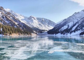 A lógica de Einstein