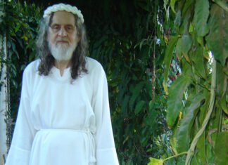 Entrevista: INRI CRISTO fala sobre laicidade, religião e ateísmo