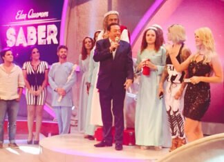 Val Marchiori fala sobre INRI CRISTO no programa Raul Gil